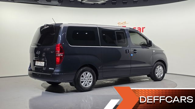 Hyundai STAREX Van 5-Seater Smart купить на сайте DeffCars
