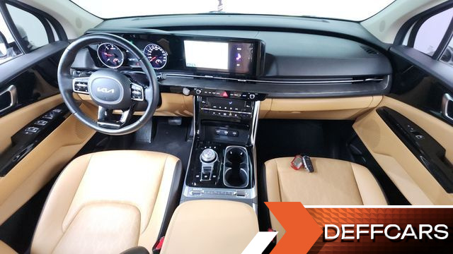 Kia CARNIVAL 9-Seater Noblesse купить на сайте DeffCars