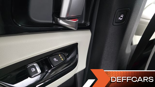 Kia CARNIVAL 9-Seater Noblesse купить на сайте DeffCars