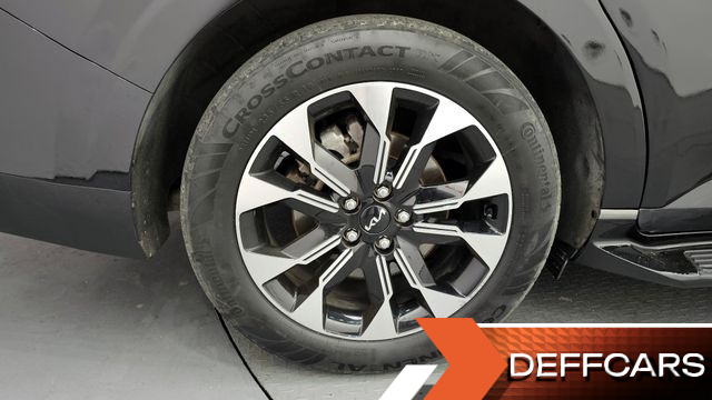 Kia CARNIVAL 9-Seater Signature купить на сайте DeffCars