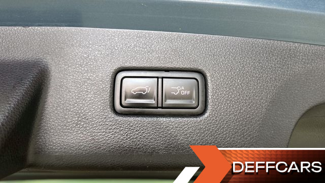 Kia CARNIVAL Gasoline 9-Seater Noblesse купить на сайте DeffCars