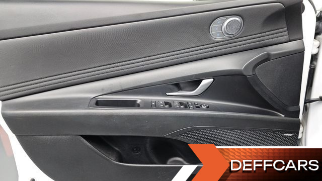 Hyundai AVANTE 1.6 Inspiration купить на сайте DeffCars