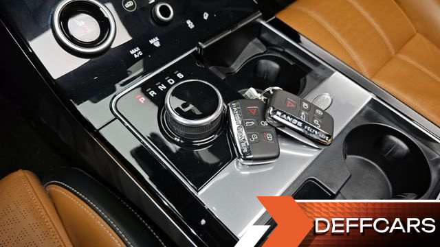 Land Rover RANGE ROVER VELAR 3.0 D300 R-Dynamic HSE купить на сайте DeffCars