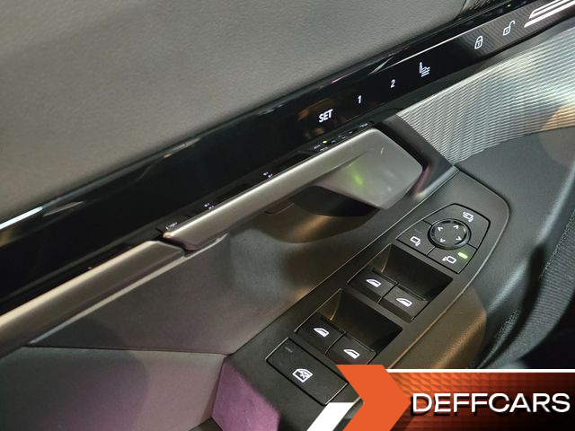 BMW 5-SERIES 520i M Sport купить на сайте DeffCars