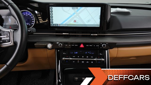 Kia CARNIVAL 9-Seater Noblesse купить на сайте DeffCars