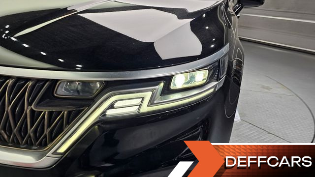 Kia CARNIVAL 7-Seater Noblesse купить на сайте DeffCars