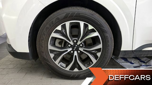 Kia CARNIVAL 9-Seater Noblesse купить на сайте DeffCars