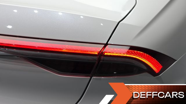 Hyundai GRANDEUR 2.5 Calligraphy купить на сайте DeffCars