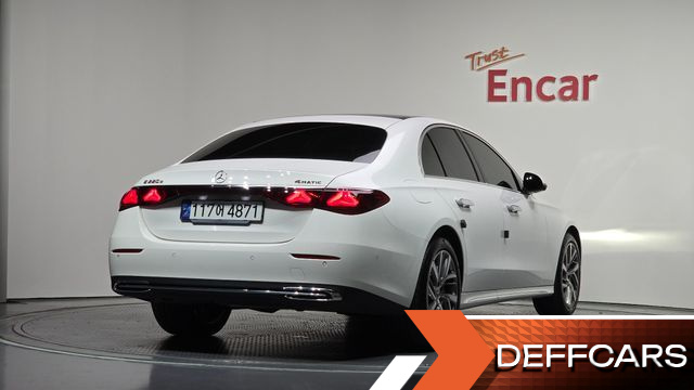 Mercedes E-CLASS E220d 4MATIC Exclusive купить на сайте DeffCars