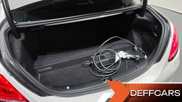 Mercedes C-CLASS C350e купить на сайте DeffCars
