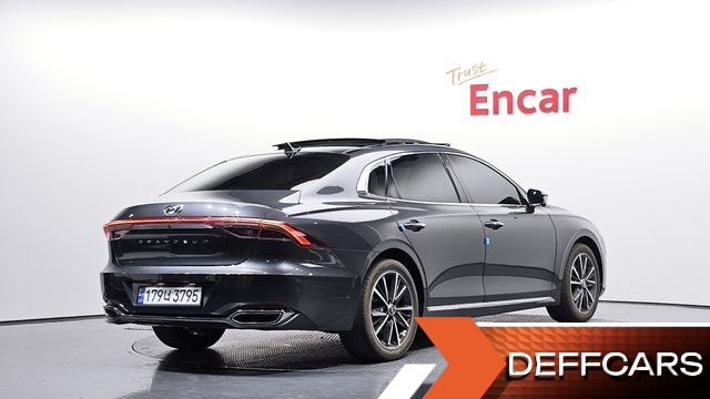 Hyundai GRANDEUR 2.5 Le Blanc купить на сайте DeffCars