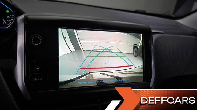 Peugeot 2008 1.5 BlueHDi Allure купить на сайте DeffCars