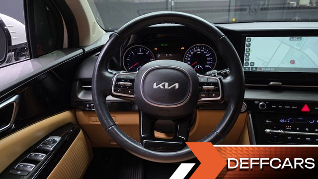 Kia CARNIVAL 9-Seater Noblesse купить на сайте DeffCars
