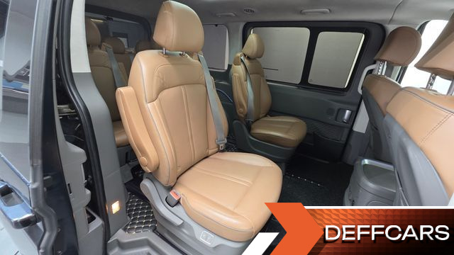 Hyundai STARIA 4WD Lounge 9-Seater Inspiration купить на сайте DeffCars