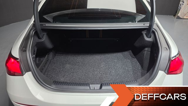 Mercedes E-CLASS E200 Avantgarde купить на сайте DeffCars