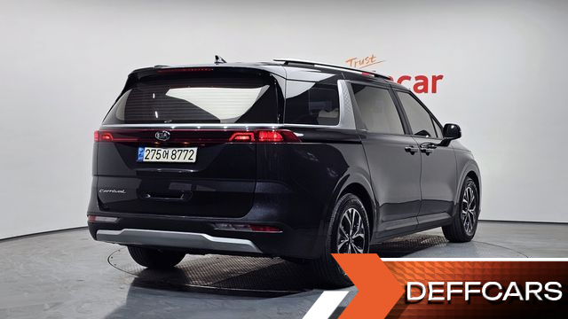 Kia CARNIVAL 9-Seater Prestige купить на сайте DeffCars
