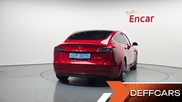 Tesla MODEL 3 Long Range AWD купить на сайте DeffCars