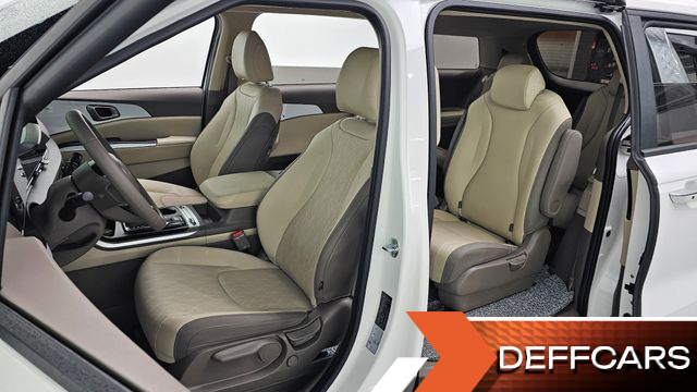 Kia CARNIVAL 9-Seater Prestige купить на сайте DeffCars