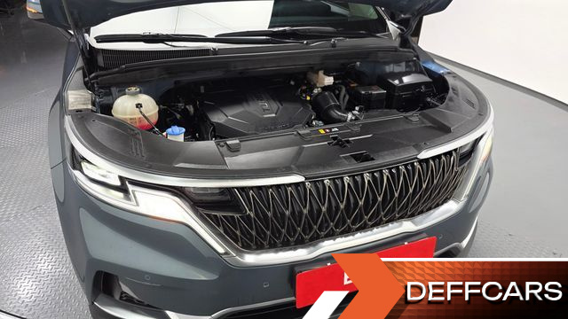 Kia CARNIVAL Diesel 9-Seater Noblesse купить на сайте DeffCars