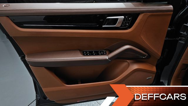 Porsche CAYENNE 3.0 купить на сайте DeffCars
