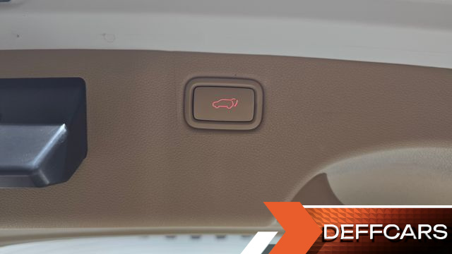 Kia CARNIVAL Gasoline 9-Seater Noblesse Special купить на сайте DeffCars