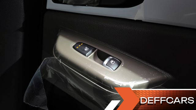 Kia CARNIVAL 9-Seater Prestige купить на сайте DeffCars