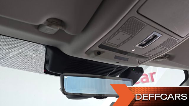 Land Rover DISCOVERY SPORT P250 SE купить на сайте DeffCars