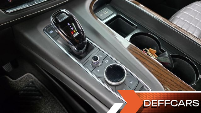 Cadillac ESCALADE 6.2 Sports Platinum купить на сайте DeffCars