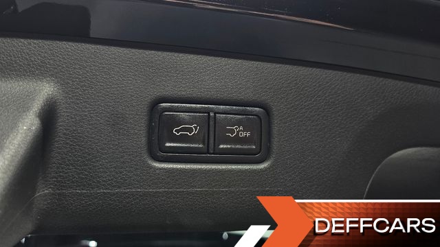 Kia CARNIVAL 9-Seater Noblesse купить на сайте DeffCars