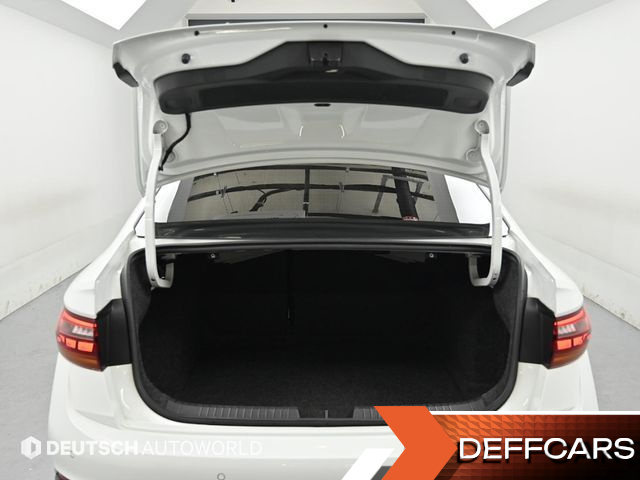 Volkswagen JETTA 1.5 TSI Prestige купить на сайте DeffCars