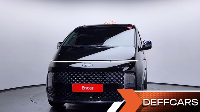 Hyundai STARIA L3.5 Lounge 9-Seater Inspiration купить на сайте DeffCars