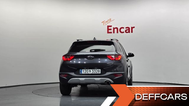 Kia STONIC 1.4 Trendy купить на сайте DeffCars