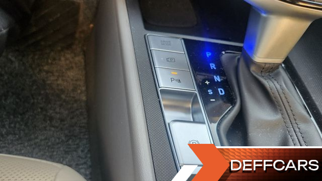 Hyundai AVANTE 1.6 Inspiration купить на сайте DeffCars