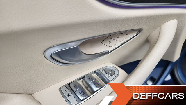 Mercedes E-CLASS E220d Cabriolet купить на сайте DeffCars