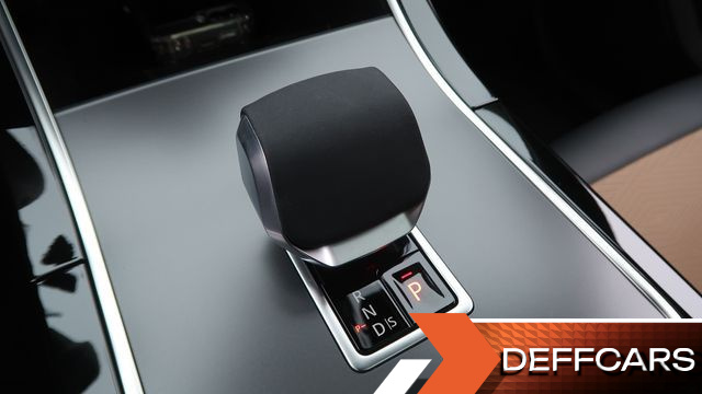 Land Rover RANGE ROVER VELAR 3.0 P400 Dynamic HSE купить на сайте DeffCars