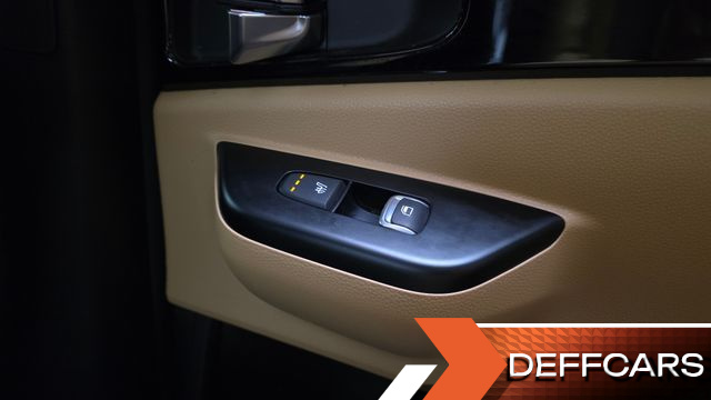 Kia CARNIVAL 11-Seater Prestige купить на сайте DeffCars
