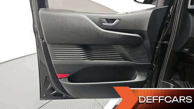 Hyundai STARIA Cargo 5-Seater Modern купить на сайте DeffCars