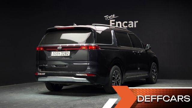 Kia CARNIVAL 9-Seater Noblesse купить на сайте DeffCars