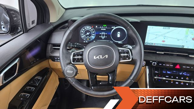 Kia CARNIVAL 9-Seater Signature купить на сайте DeffCars