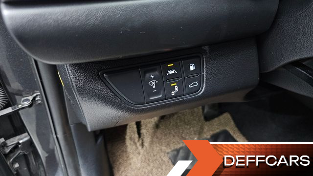 Genesis G70 2.0T Advanced купить на сайте DeffCars