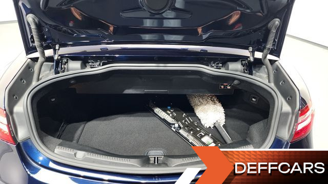 Mercedes E-CLASS E220d Cabriolet купить на сайте DeffCars
