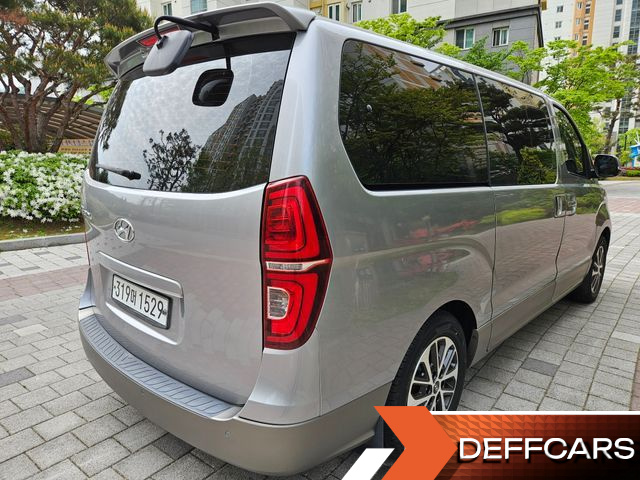 Hyundai STAREX Urban 9-Seater Exclusive купить на сайте DeffCars