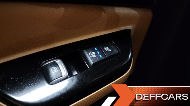 Kia CARNIVAL 9-Seater Signature купить на сайте DeffCars