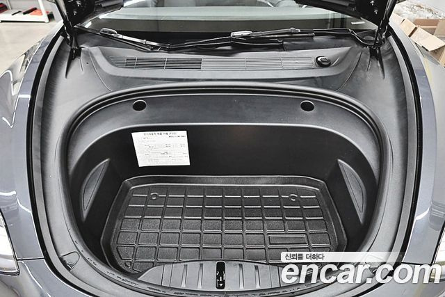 Tesla MODEL 3 Long Range AWD купить на сайте DeffCars