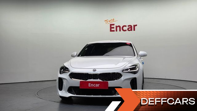 Kia STINGER 2.0 Turbo 2WD Platinum купить на сайте DeffCars