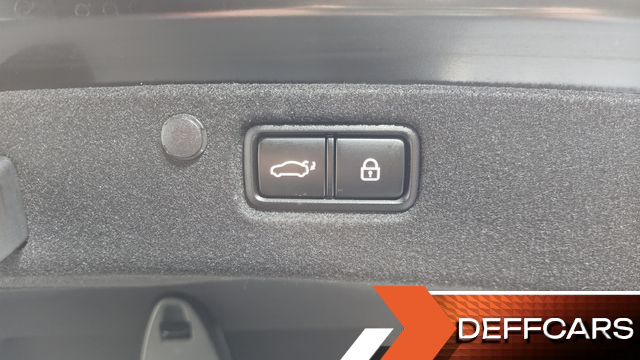 Hyundai GRANDEUR 3.0 Exclusive Special купить на сайте DeffCars