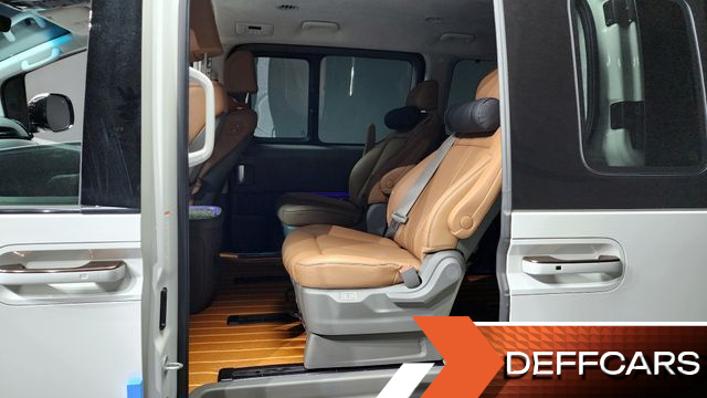 Hyundai STARIA 4WD Lounge 9-Seater Inspiration купить на сайте DeffCars