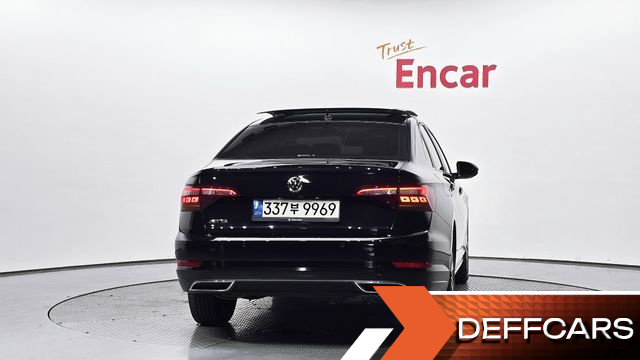 Volkswagen JETTA 1.4 TSI Prestige купить на сайте DeffCars