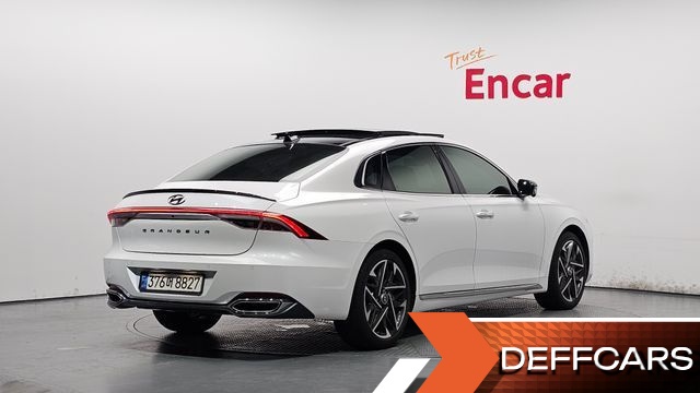 Hyundai GRANDEUR 3.3 Le Blanc купить на сайте DeffCars