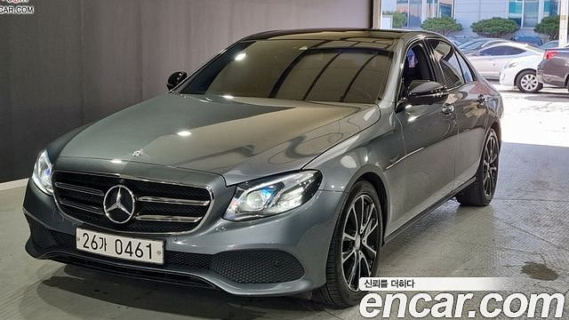 Mercedes E-CLASS E300 Avangard купить на сайте DeffCars